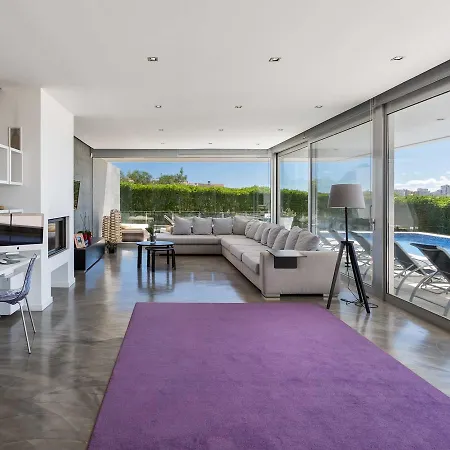 Vogue By Interhome Villa *